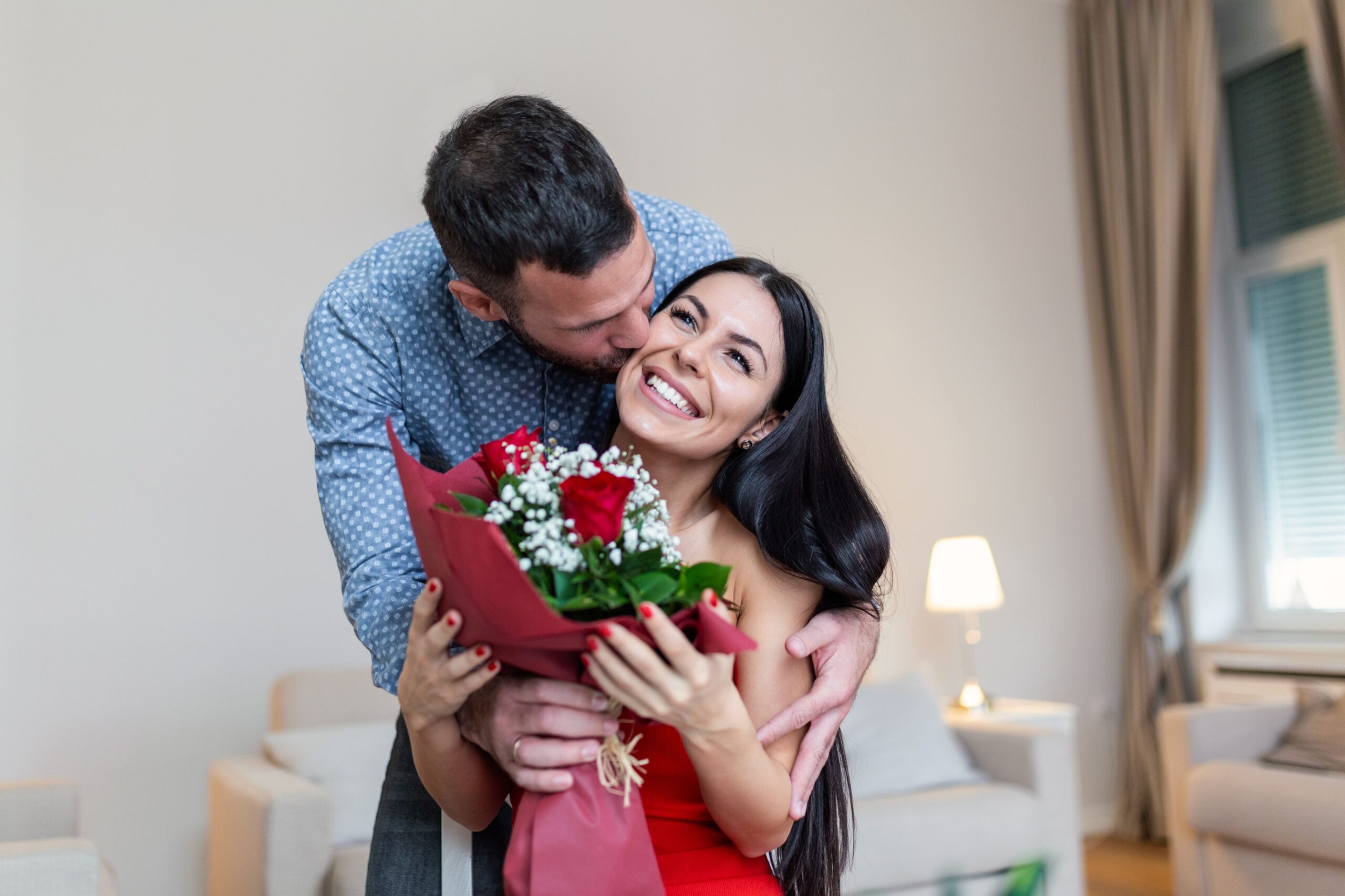 As 5 linguagens do amor, o segredo para demonstrar e receber amor da ...